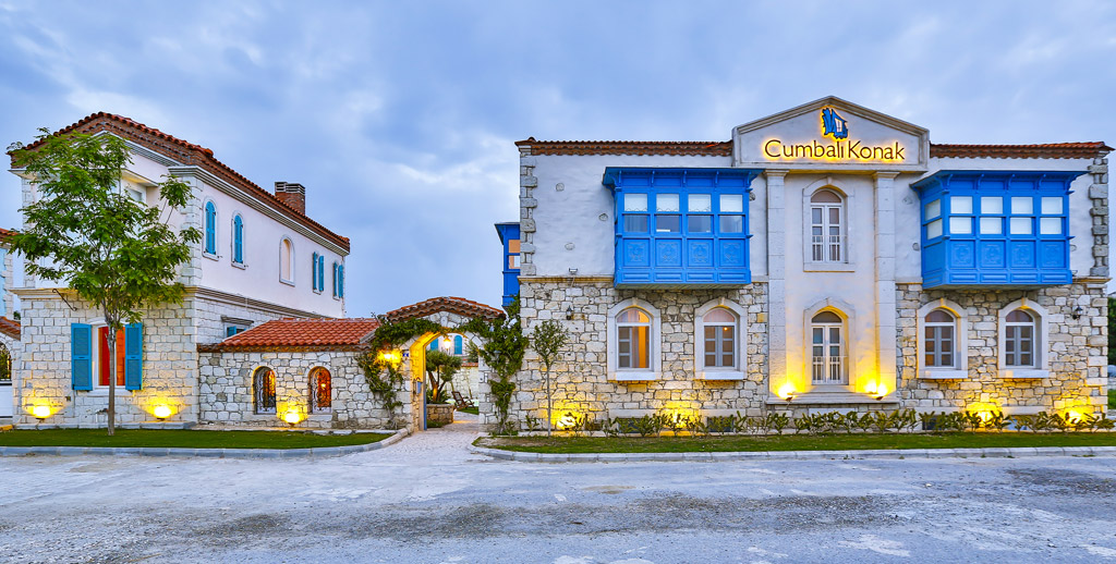 Küçük Alaçatı Otellerinden biri olan Cumbalı Konak'ta sizlere keyifli bir konaklama imkanı sunmayı vaad ediyoruz _04A4733.jpg